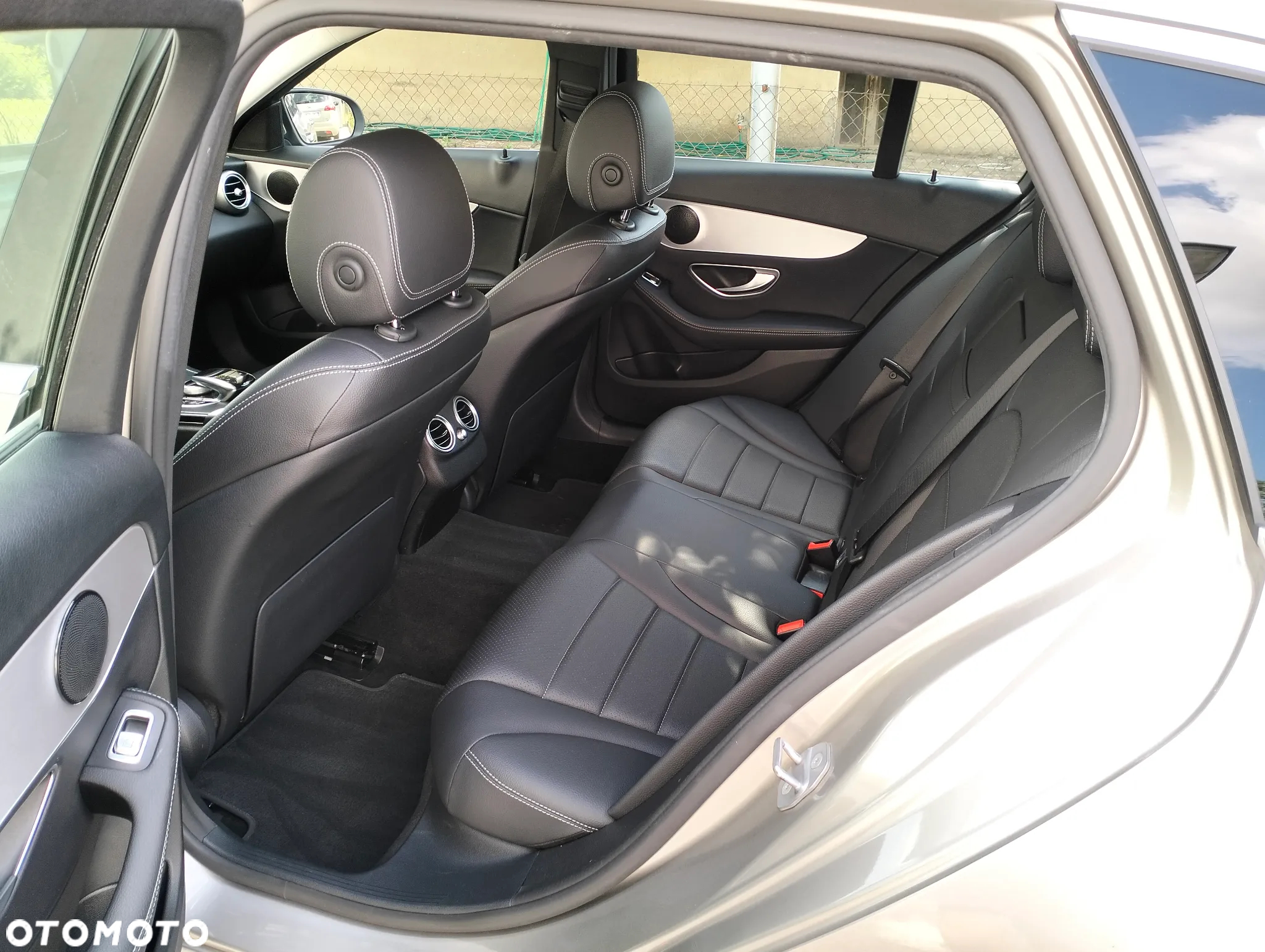 Mercedes-Benz Klasa C 200 d T 9G-TRONIC Avantgarde - 13