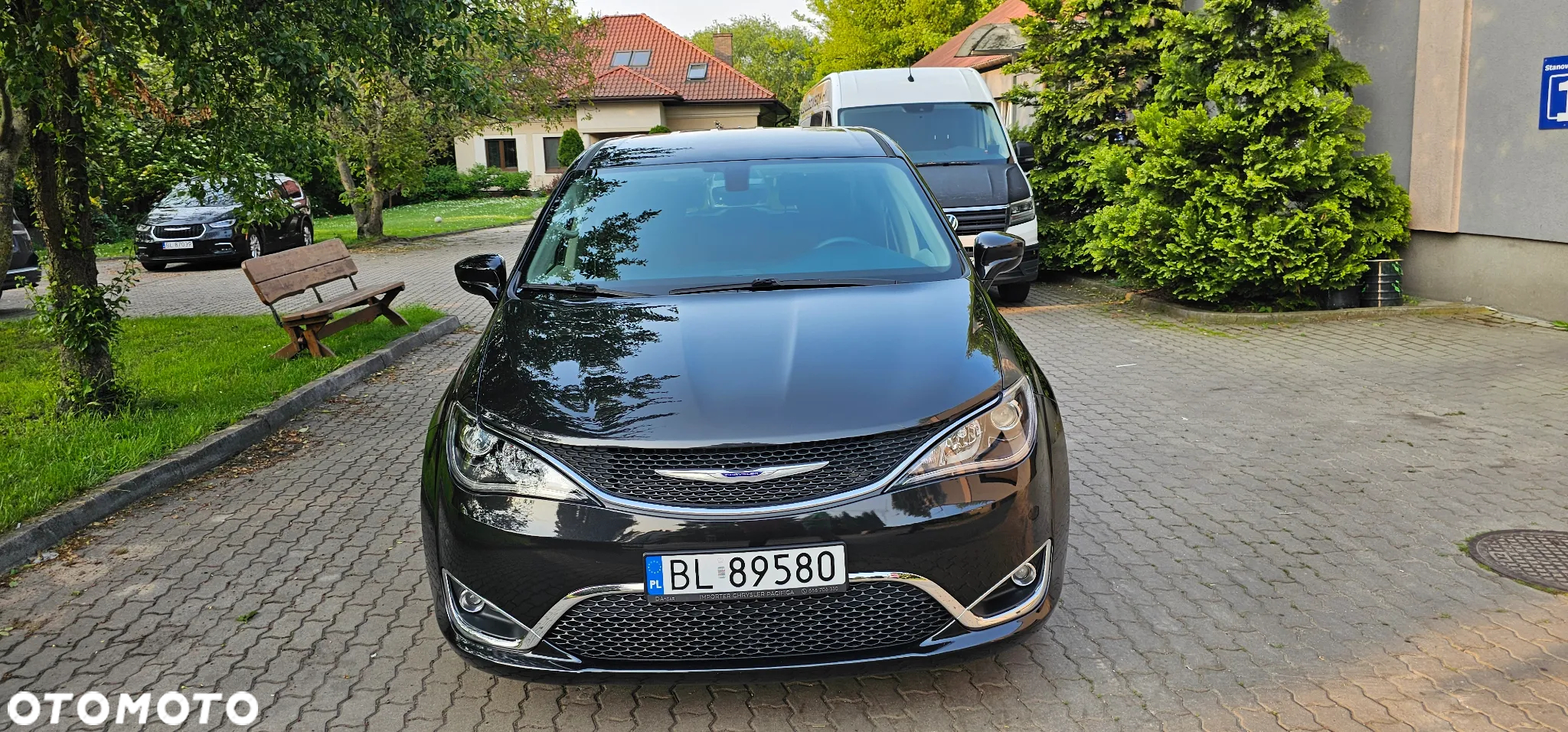 Chrysler Pacifica - 25