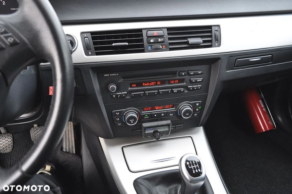 BMW Seria 3 316d Modern Line - 29