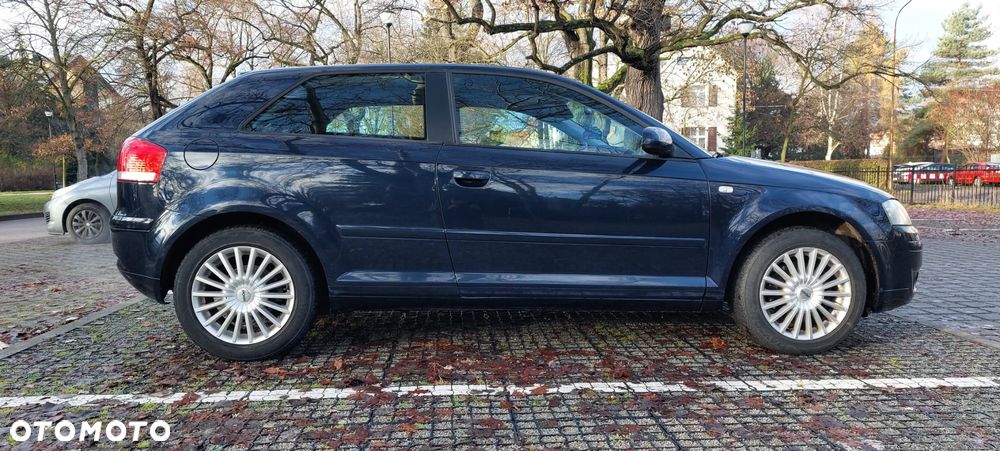 Audi A3 3-drzwiowe 1.6 Ambiente - 3