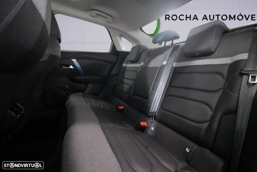 Citroën e-C4 X 50 kWh Shine - 11