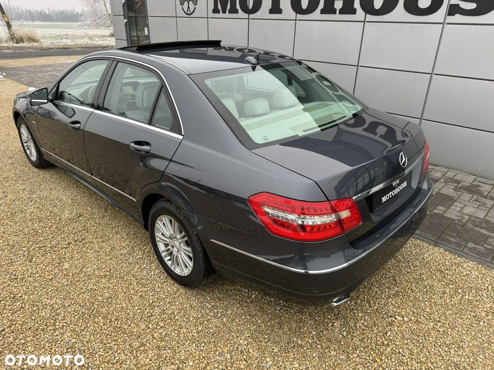Mercedes-Benz Klasa E - 10