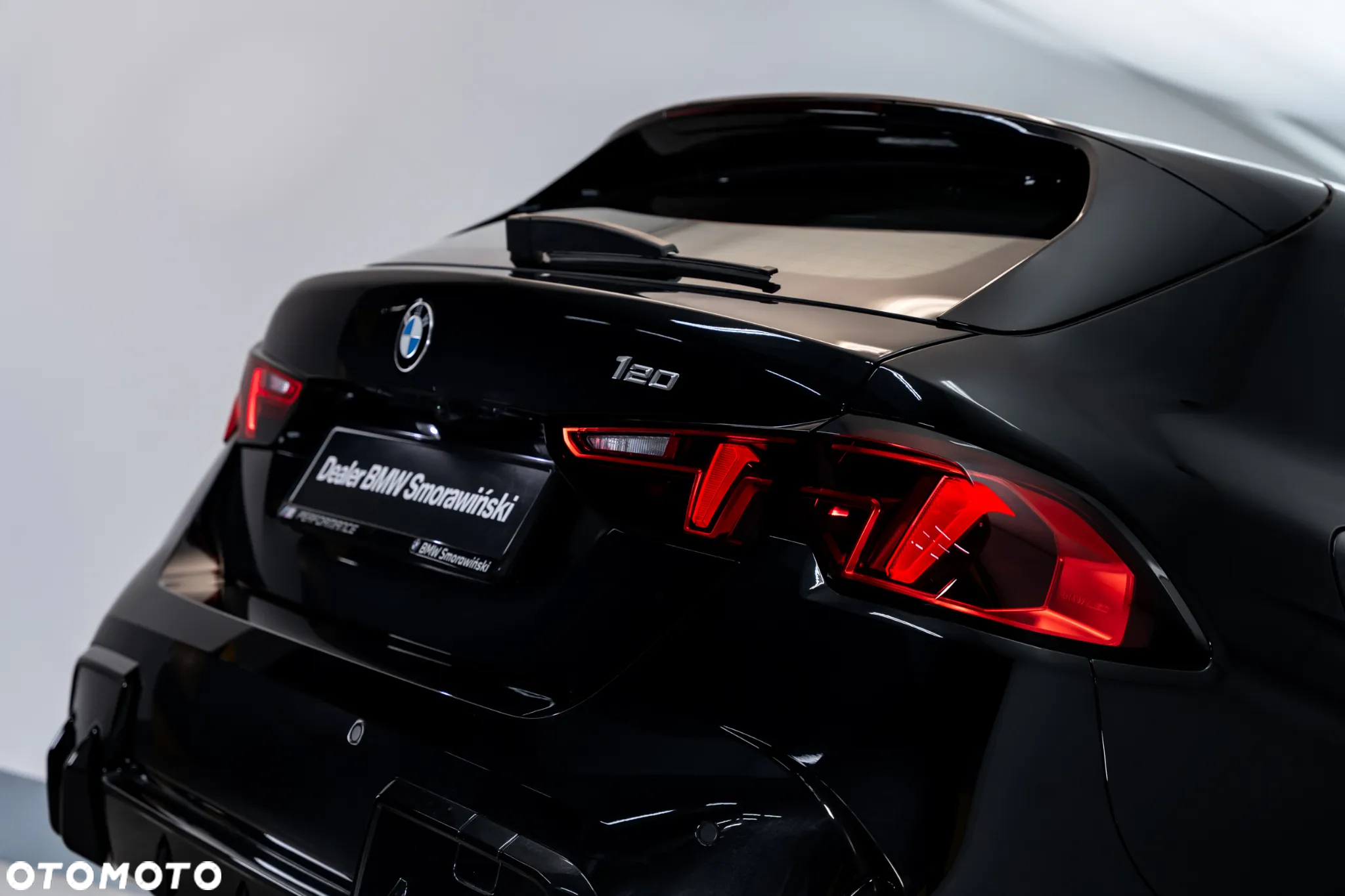 BMW Seria 1 - 10