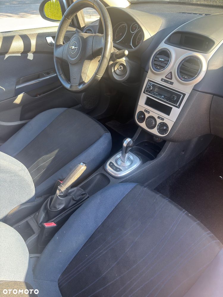 Opel Corsa - 9