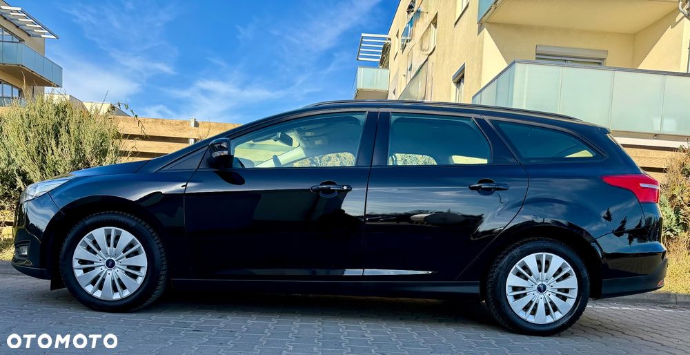 Ford Focus 1.5 EcoBlue Start-Stopp-System COOL&CONNECT - 11