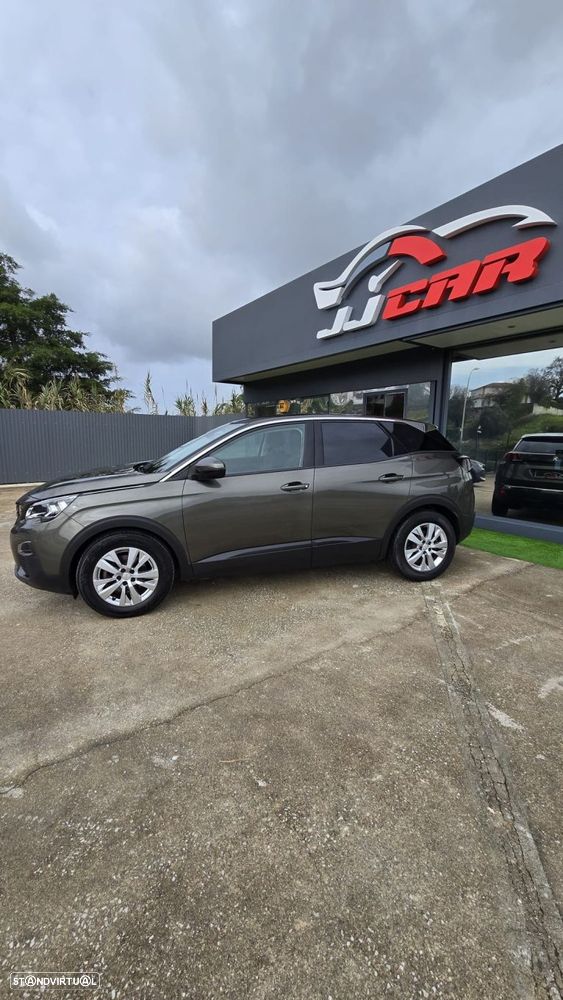 Peugeot 3008 1.5 BlueHDi Style - 3