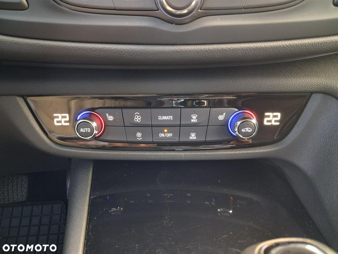 Opel Insignia - 26