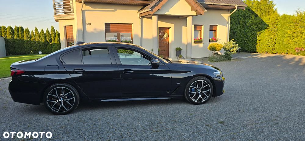 BMW Seria 5 530d xDrive mHEV M Sport sport - 7