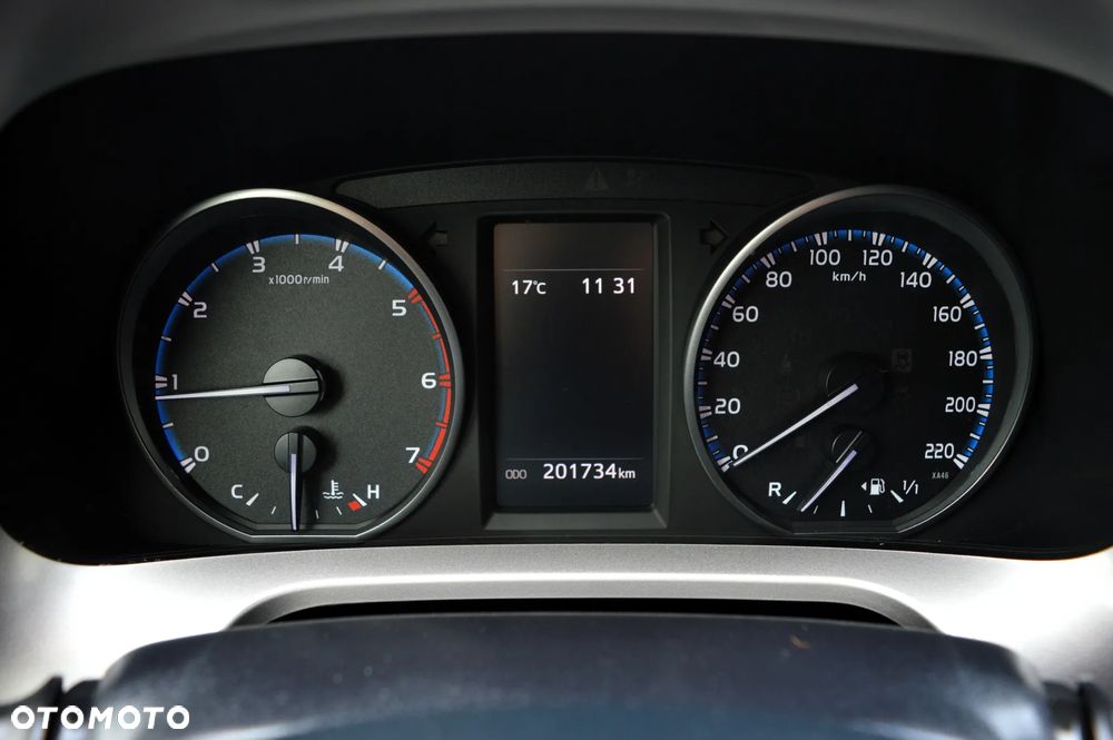 Toyota RAV4 2.0 D-4D Premium 4x2 - 40