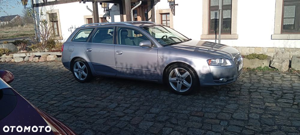 Audi A4 Avant 2.0 TDI - 26