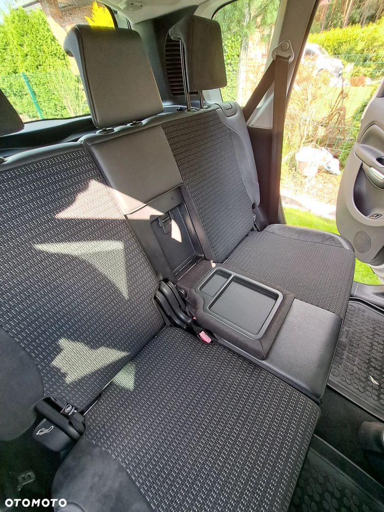Citroën C3 Picasso 1.6i Exclusive - 17