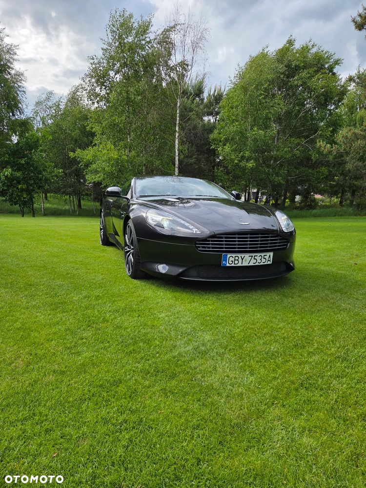 Aston Martin DB9 Touchtronic - 1