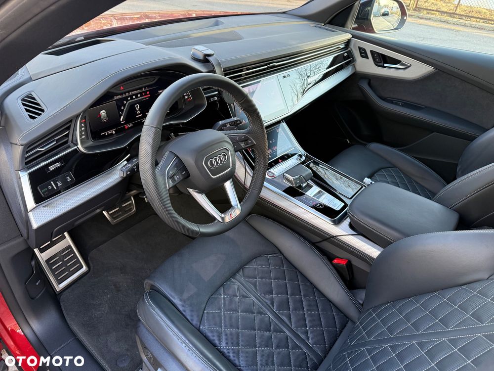 Audi SQ8 - 20