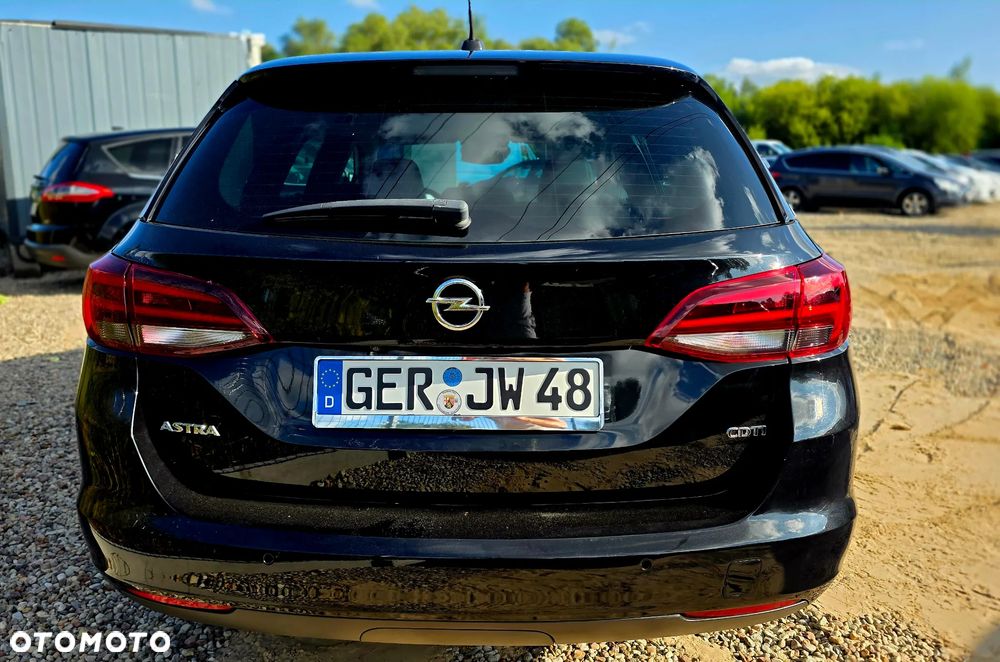 Opel Astra 1.6 D Automatik Start/Stop Business - 26