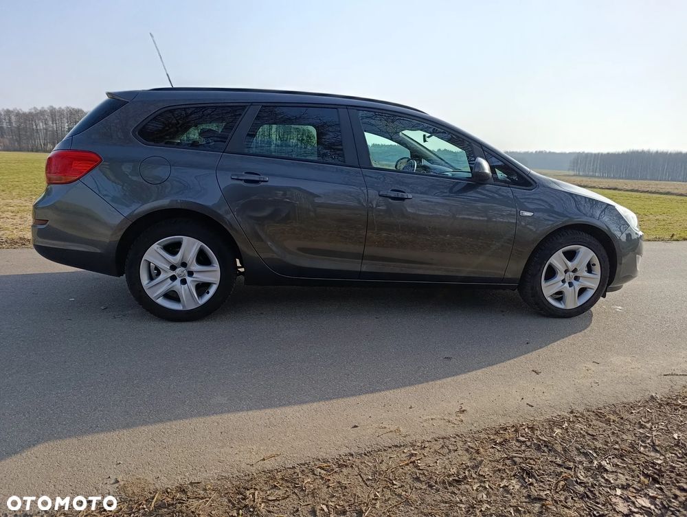 Opel Astra 2.0 CDTI DPF Sport - 8