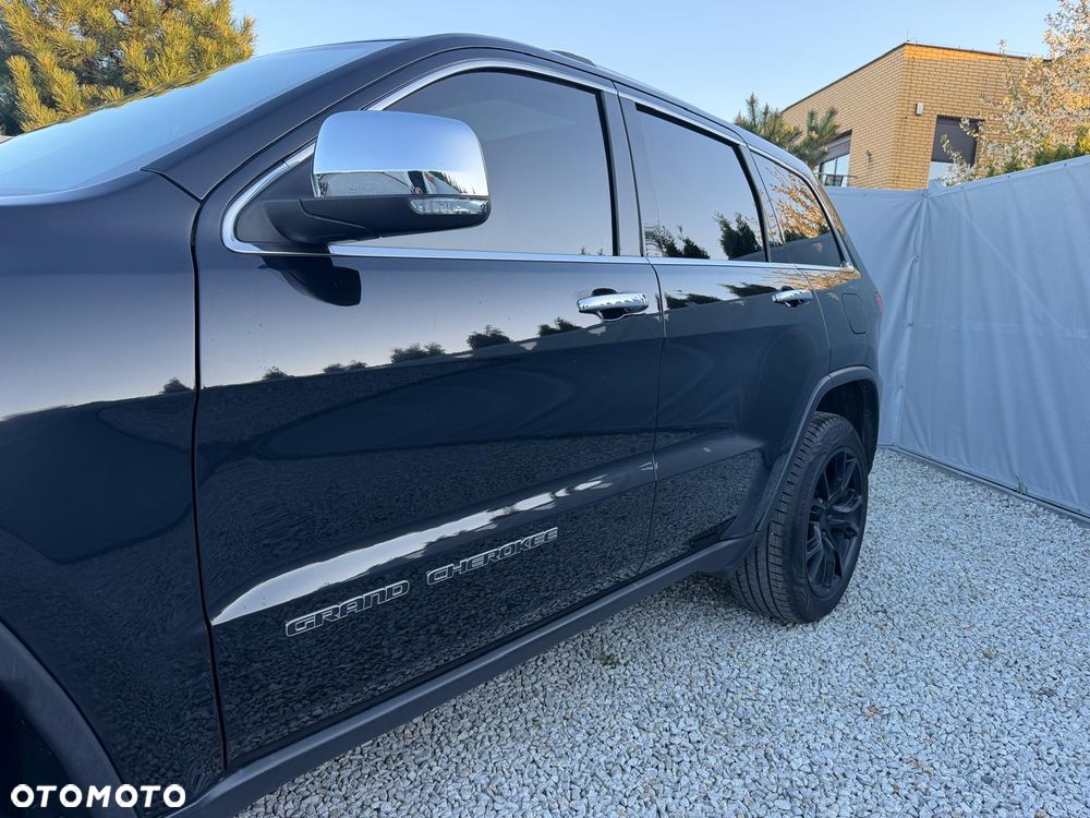 Jeep Grand Cherokee - 20