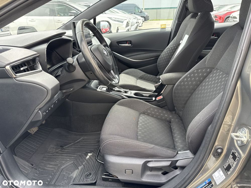 Toyota Corolla 1.8 Hybrid Comfort - 13