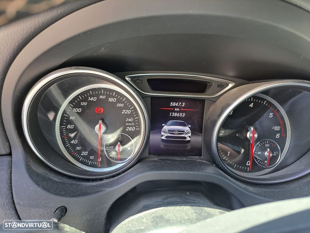 Mercedes-Benz CLA 180 d Urban - 7