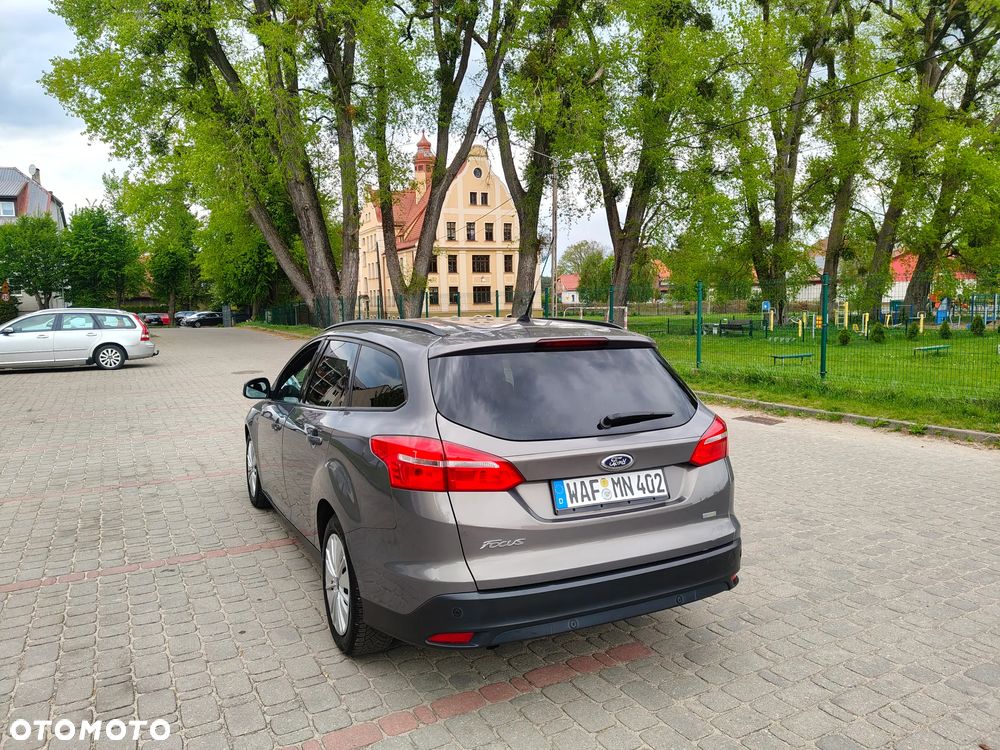 Ford Focus - 22