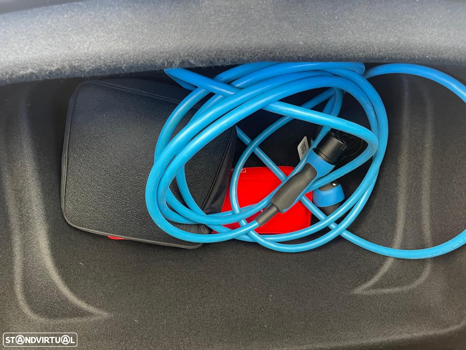 Tesla Model Y Tração Traseira - 34