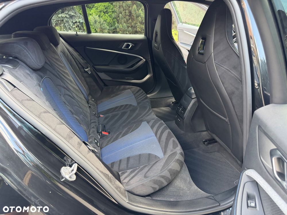 BMW Seria 1 120d xDrive Edition M Sport Shadow - 28
