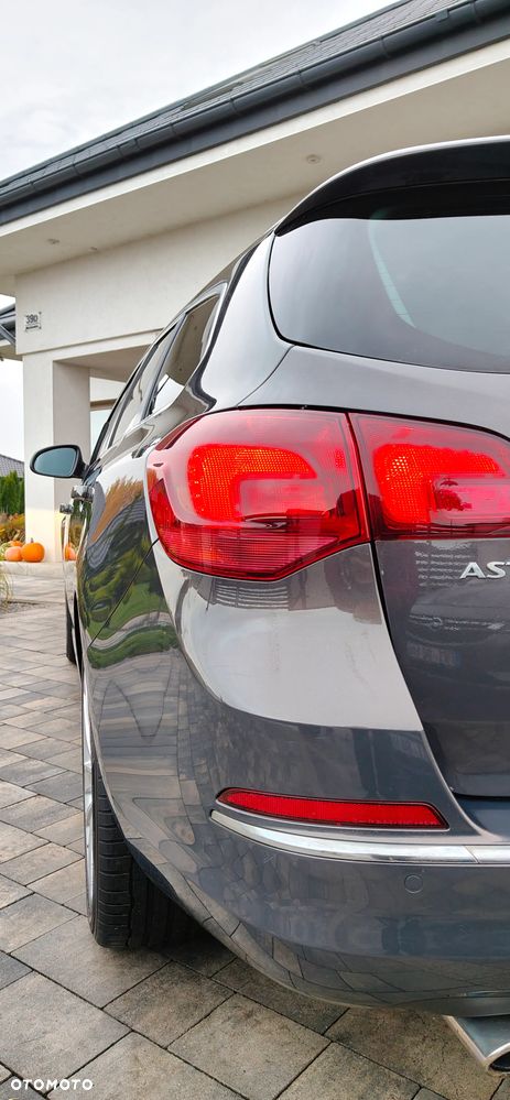 Opel Astra 1.6 SIDI Turbo ecoFLEX Start/S Innovation - 32