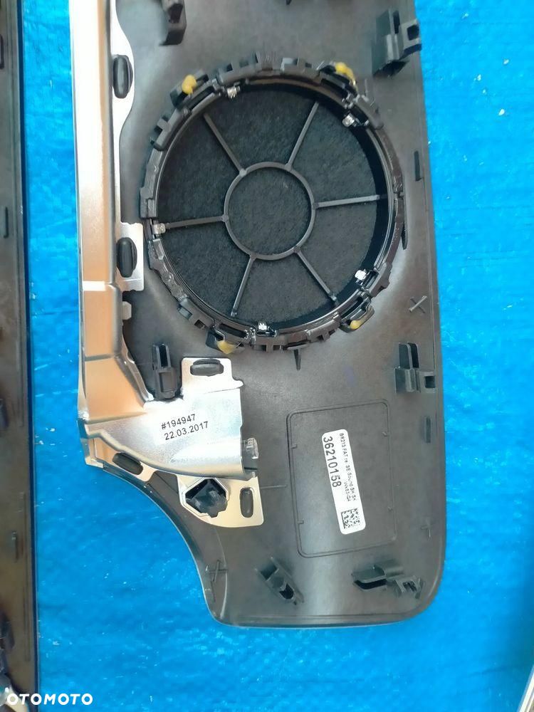 Mercedes W213 AMG Dekor Dekory BURMESTER Listwa Konsoli Drzwi Listwy Ozdobne AMBIENT - 22