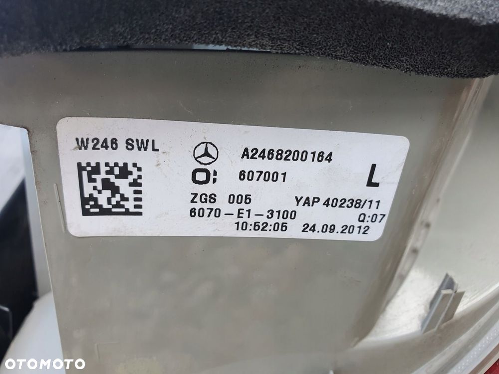 Lampa tył tylna lewa Mercedes B-klasa W246 rok 11-14 - 6