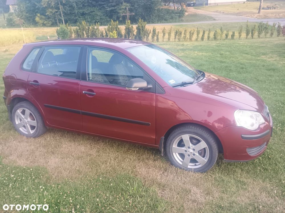 Volkswagen Polo - 2