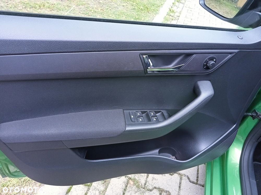 Skoda Fabia 1.2 TSI Style - 19