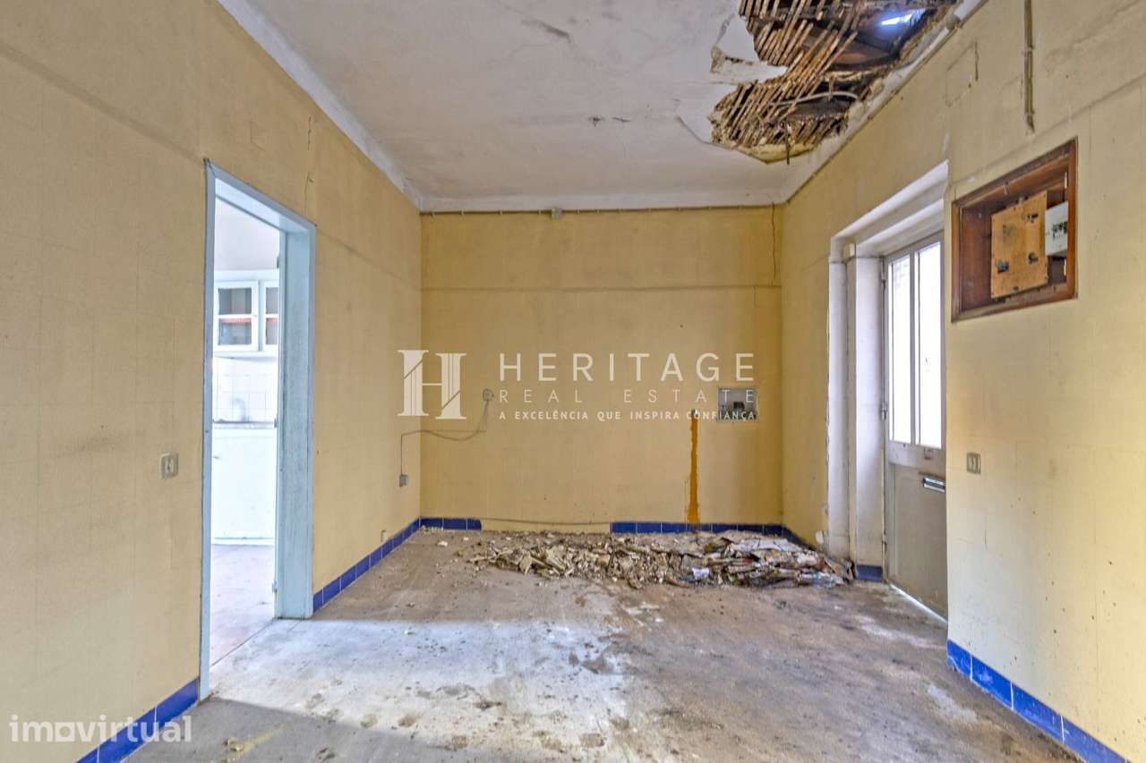 T1 para remodelação com Quintal - Grande imagem: 4/23
