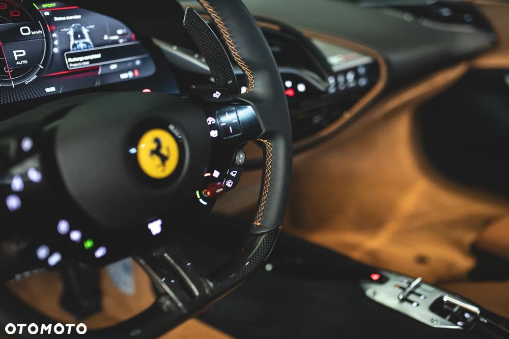 Ferrari SF90 Stradale - 14