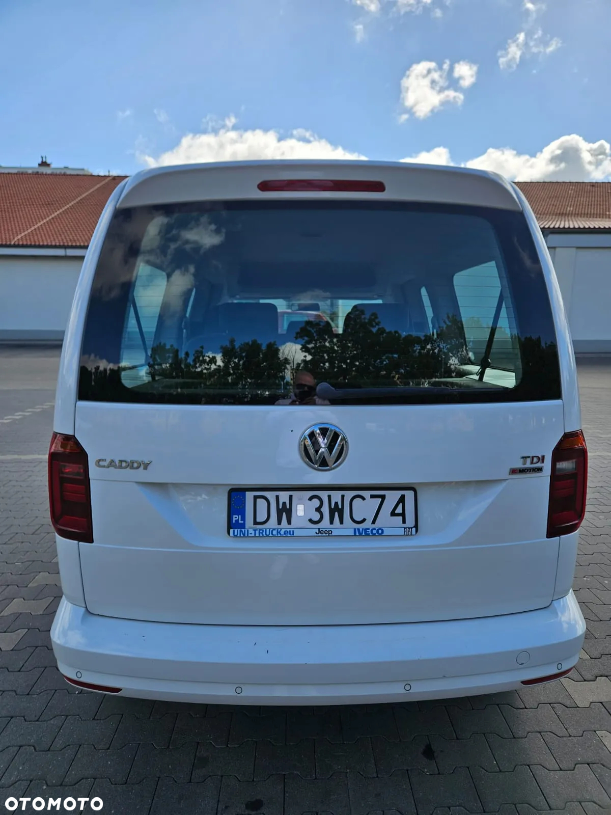 Volkswagen Caddy Maxi 2.0 TDI Trendline 4Motion DSG - 6