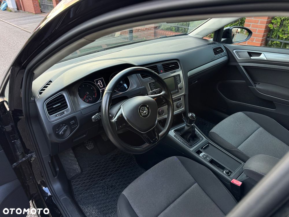 Volkswagen Golf 1.2 TSI BMT Trendline - 13
