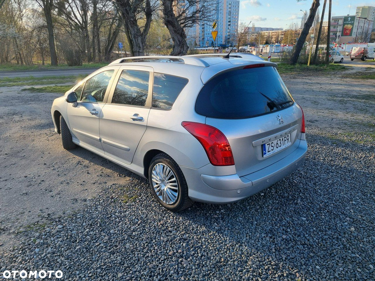 Peugeot 308 1.6 Premium - 4