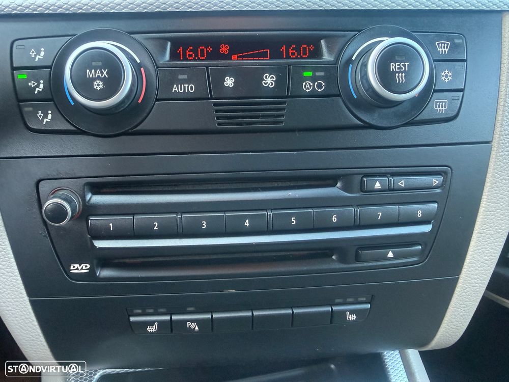BMW 120 d DPF Aut. Edition Sport - 31