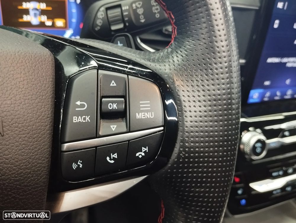 Ford Explorer 3.0 EcoBoost PHEV ST-Line - 32