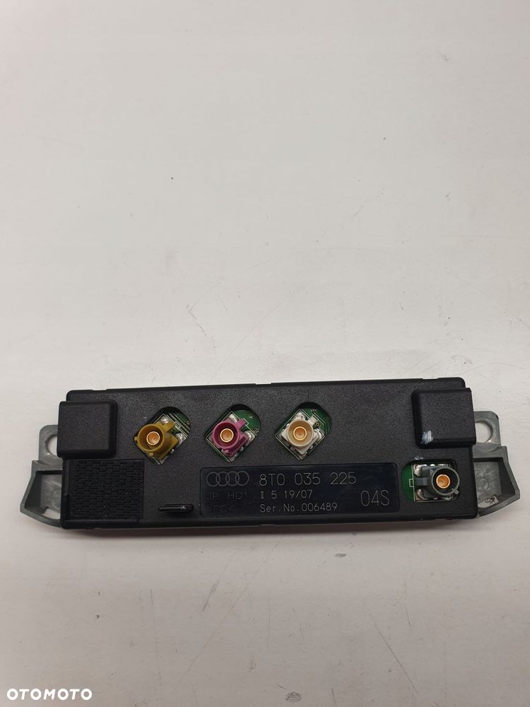 WZMACNIACZ ANTENY AUDI A5 LIFT 8T0035225 - 3
