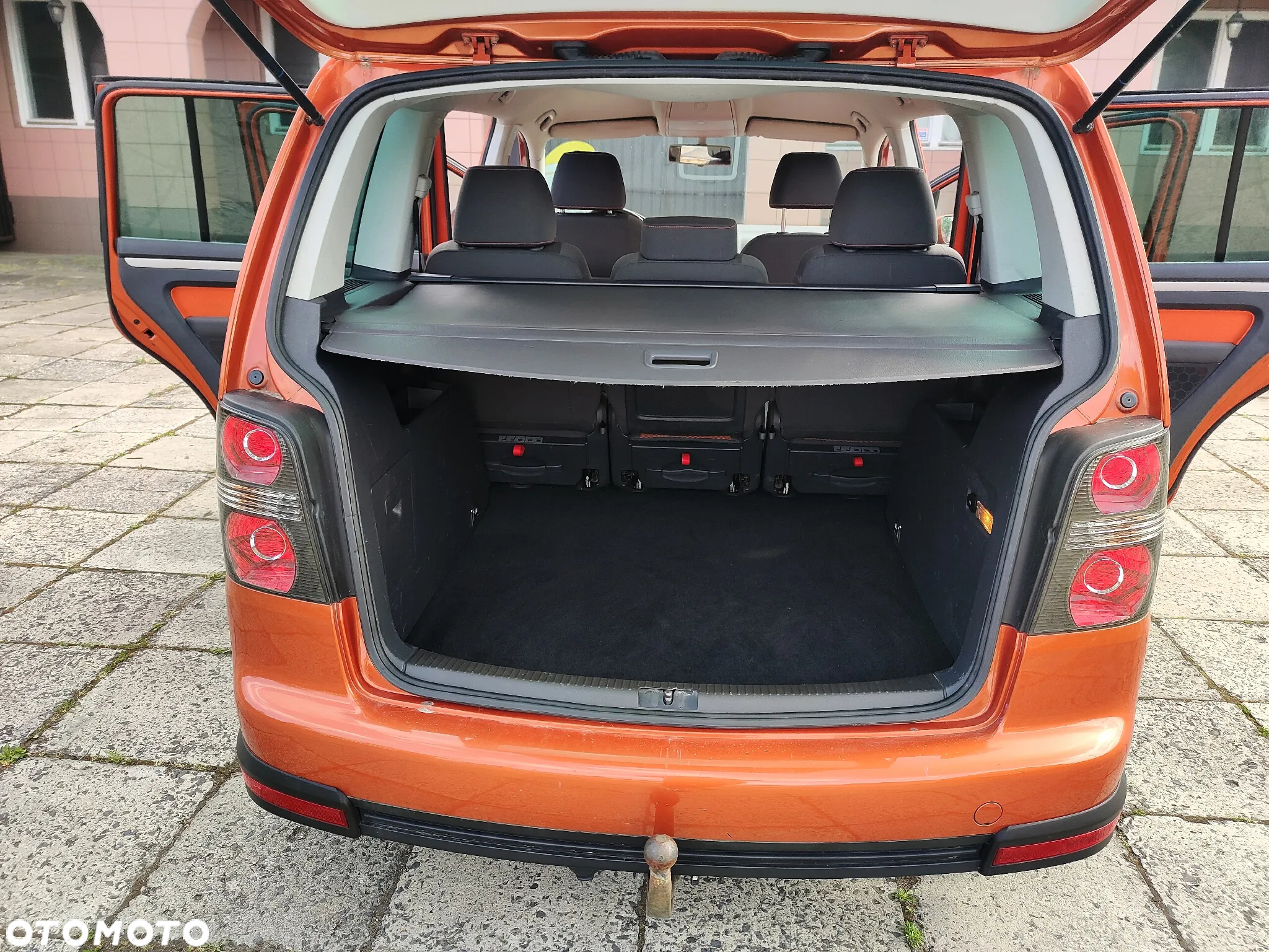 Volkswagen Touran 2.0 TDI DPF Cross - 22
