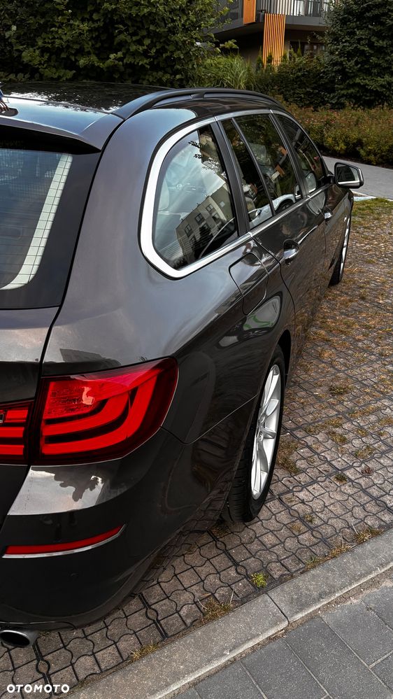 BMW Seria 5 535d xDrive Luxury Line - 10