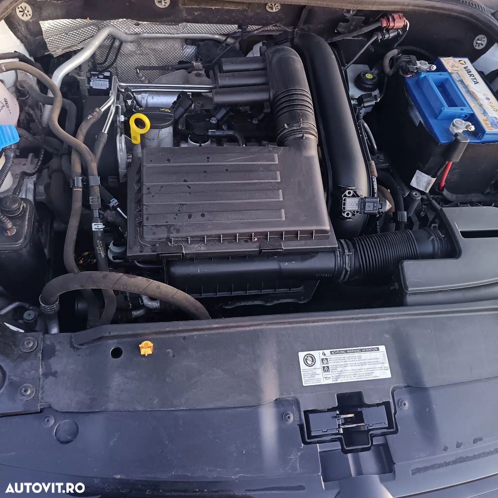 Volkswagen Jetta 1.2 TSI Comfortline - 8