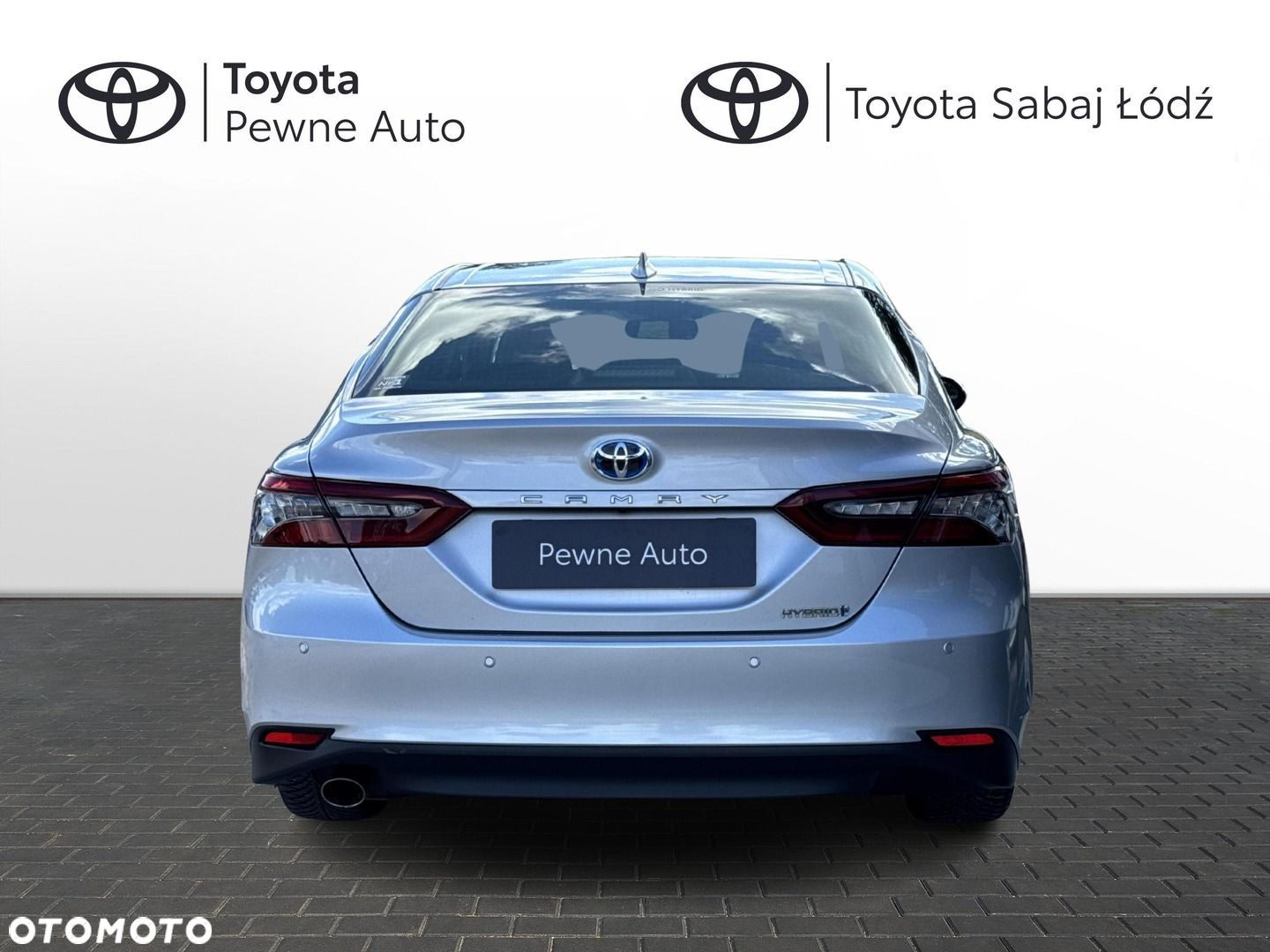 Toyota Camry 2.5 Hybrid Executive CVT - 4