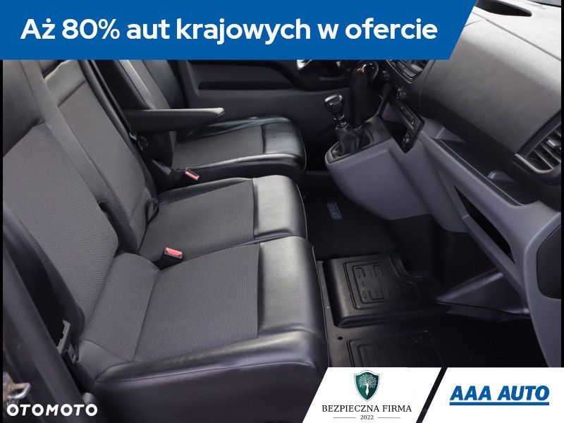 Toyota proace - 10
