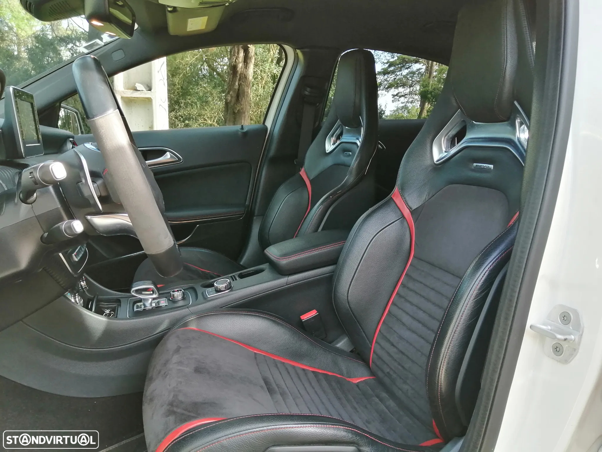 Mercedes-Benz A 45 AMG 4-Matic - 6