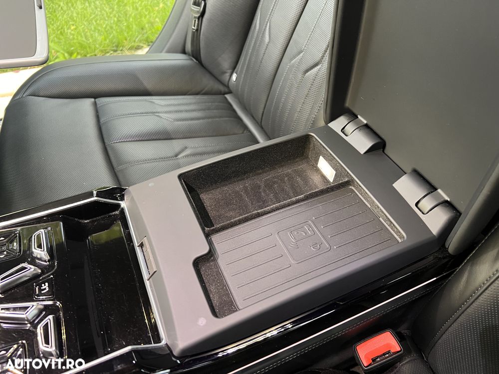 Audi A8 - 33