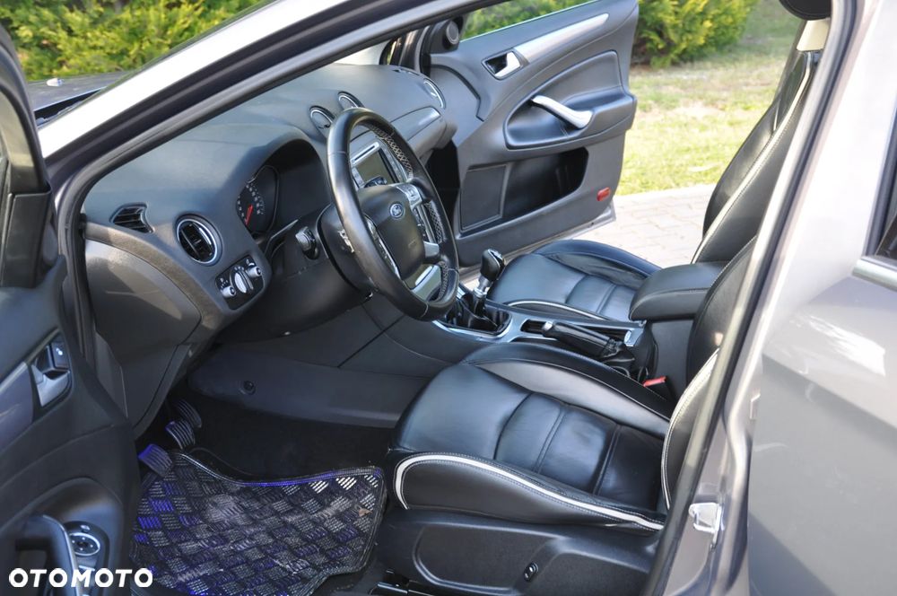 Ford Mondeo 2.0 TDCI Titanium - 22