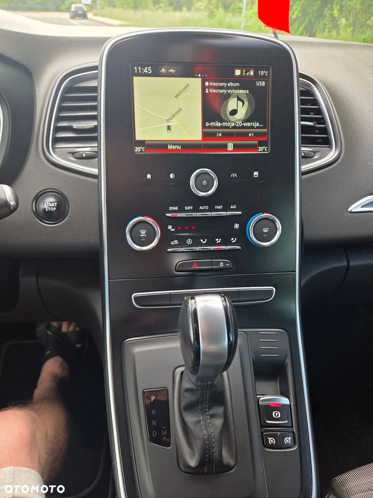 Renault Scenic - 13