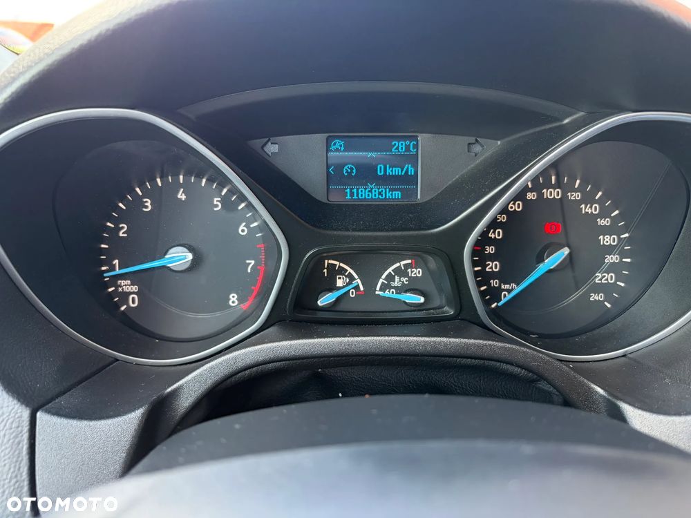 Ford Focus - 15