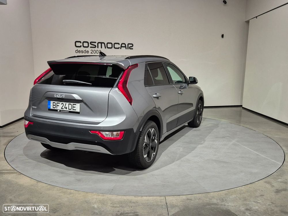 Kia Niro EV 64kWh Drive - 12