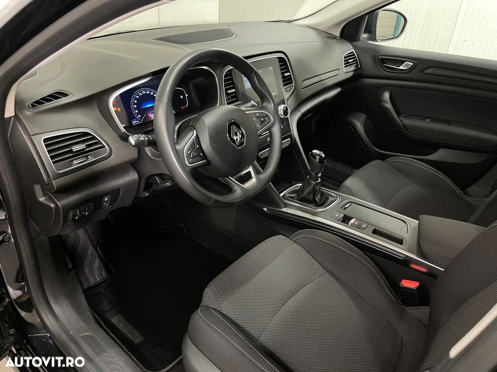 Renault Megane TCe 140 GPF Equilibre - 6